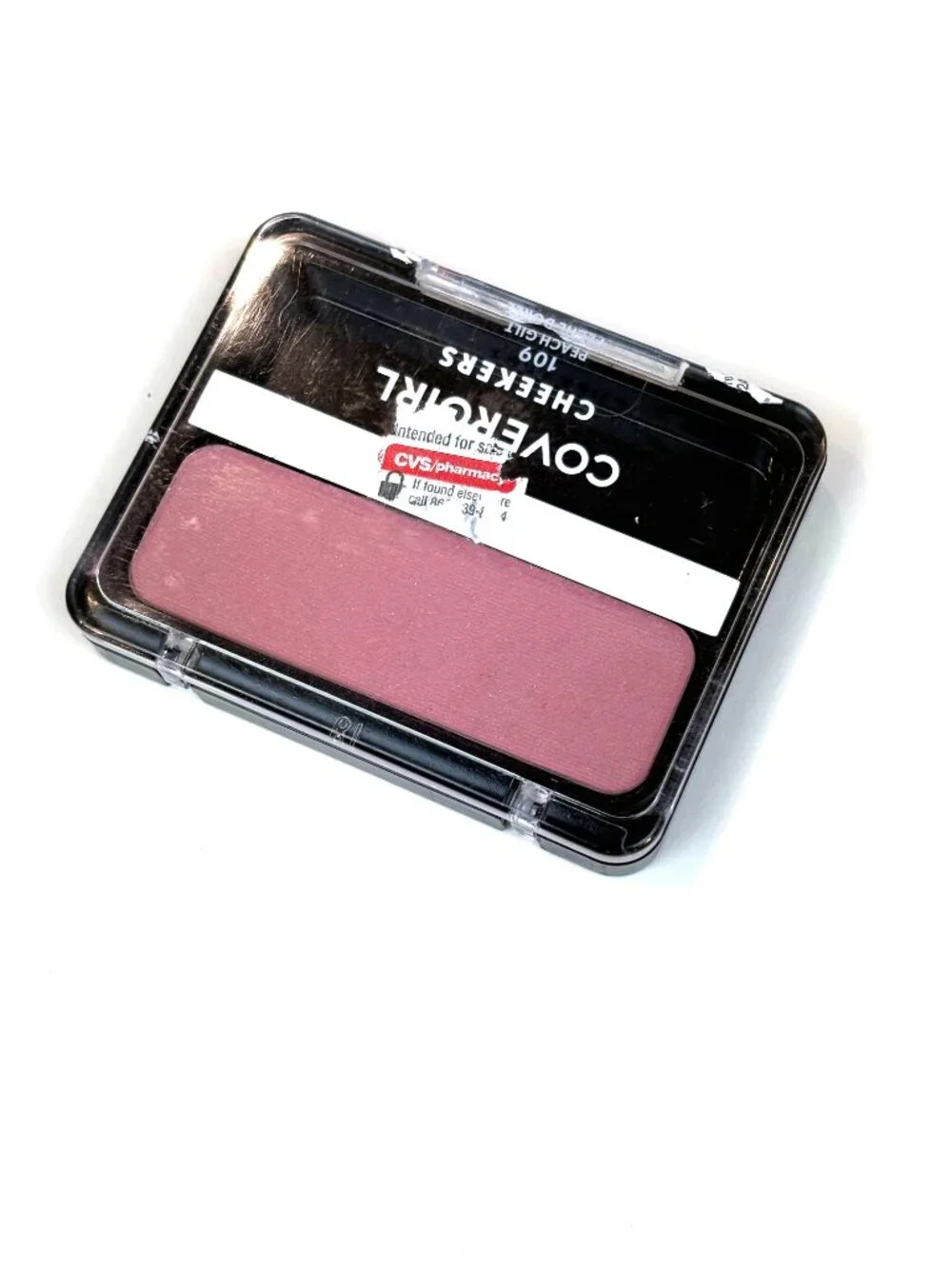 Covergirl Cheekers Blush Compact in the shade 109 Peach Gilt. New. Sealed
